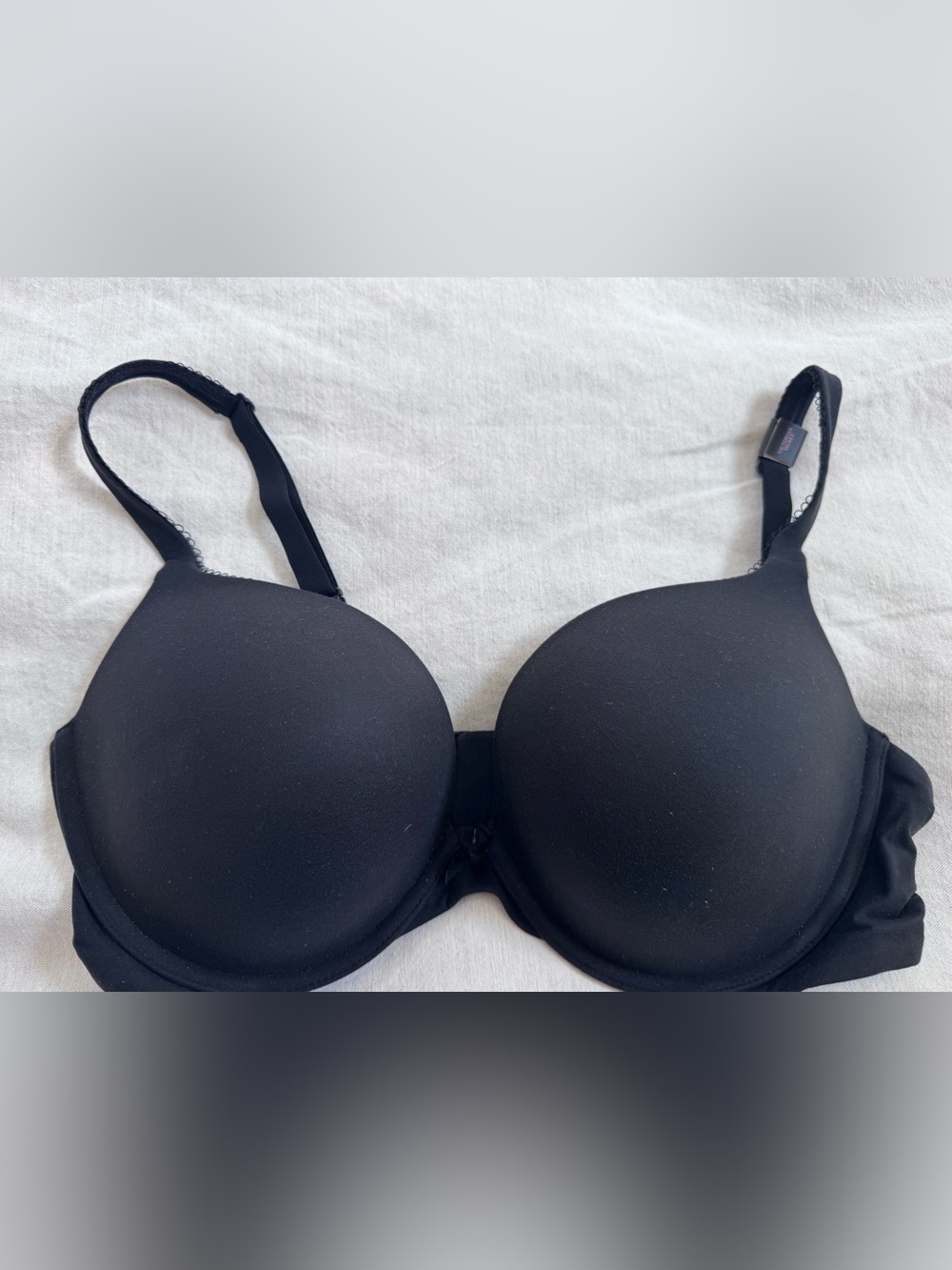 Victoria's Secret Black T-Shirt Bra - Smooth Moulded Cups